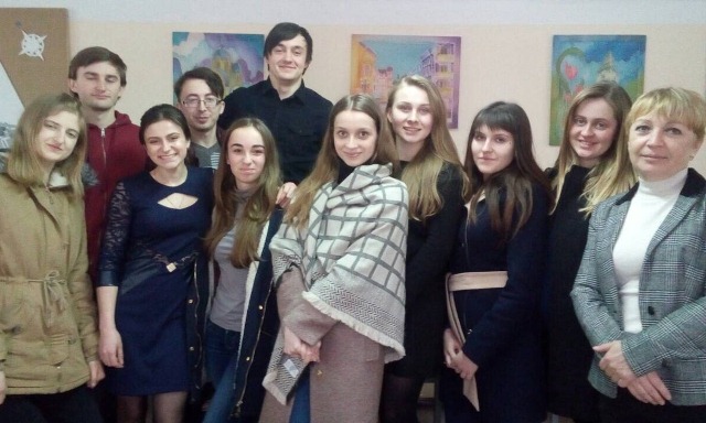 Учасники круглого столу